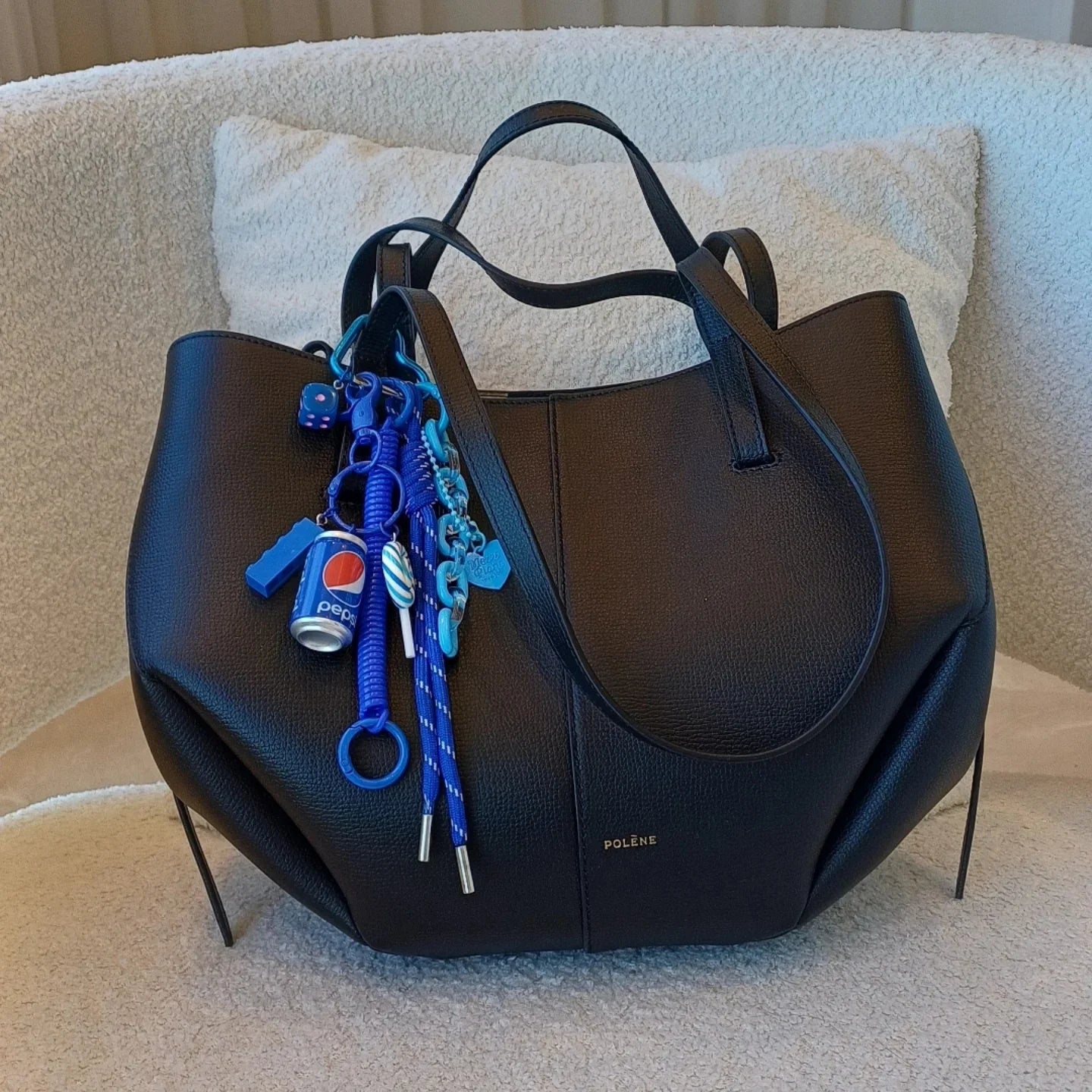 Pepsi Charm – Modrá