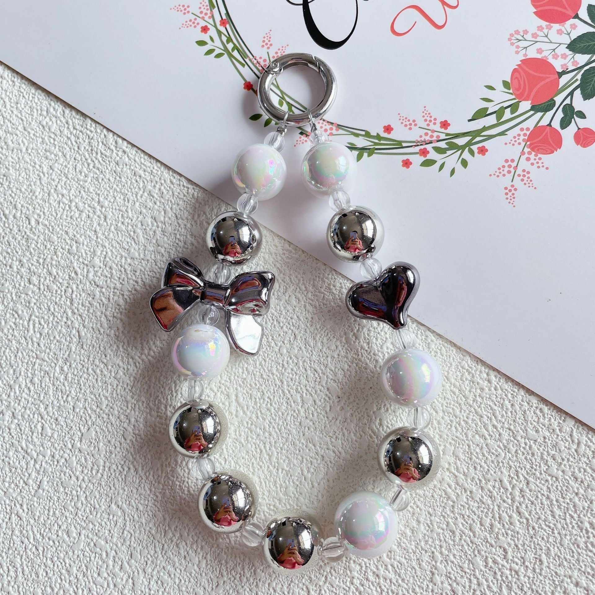 Retro Blooms Květinový kryt na iPhone s ochranou čočky z krystalu