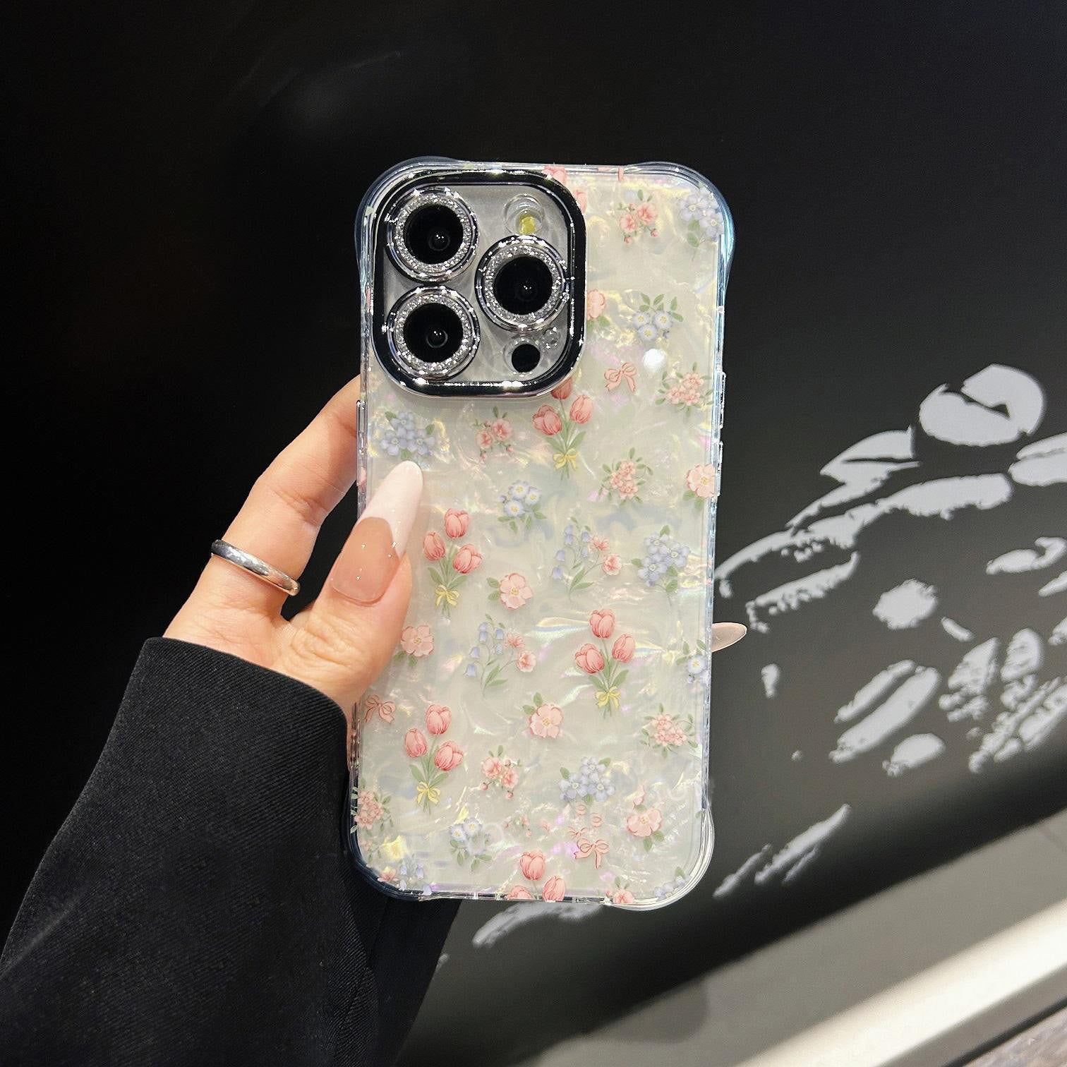 Letní tulipány Quartz pouzdro na iPhone s ochranným krytem čočky se zirkony