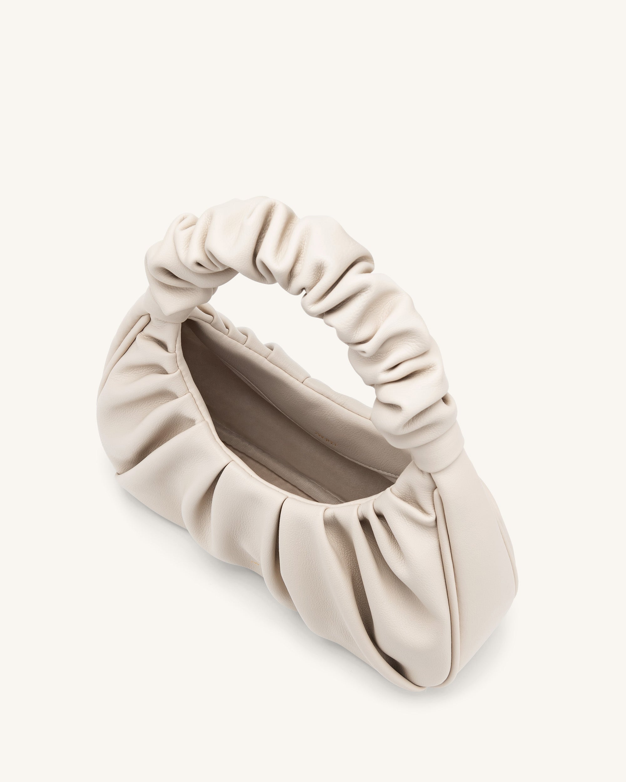 Gabbi Hobo kabelka s řasením - Slonová kost