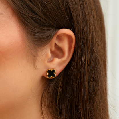 růžové náušnice s kulkami