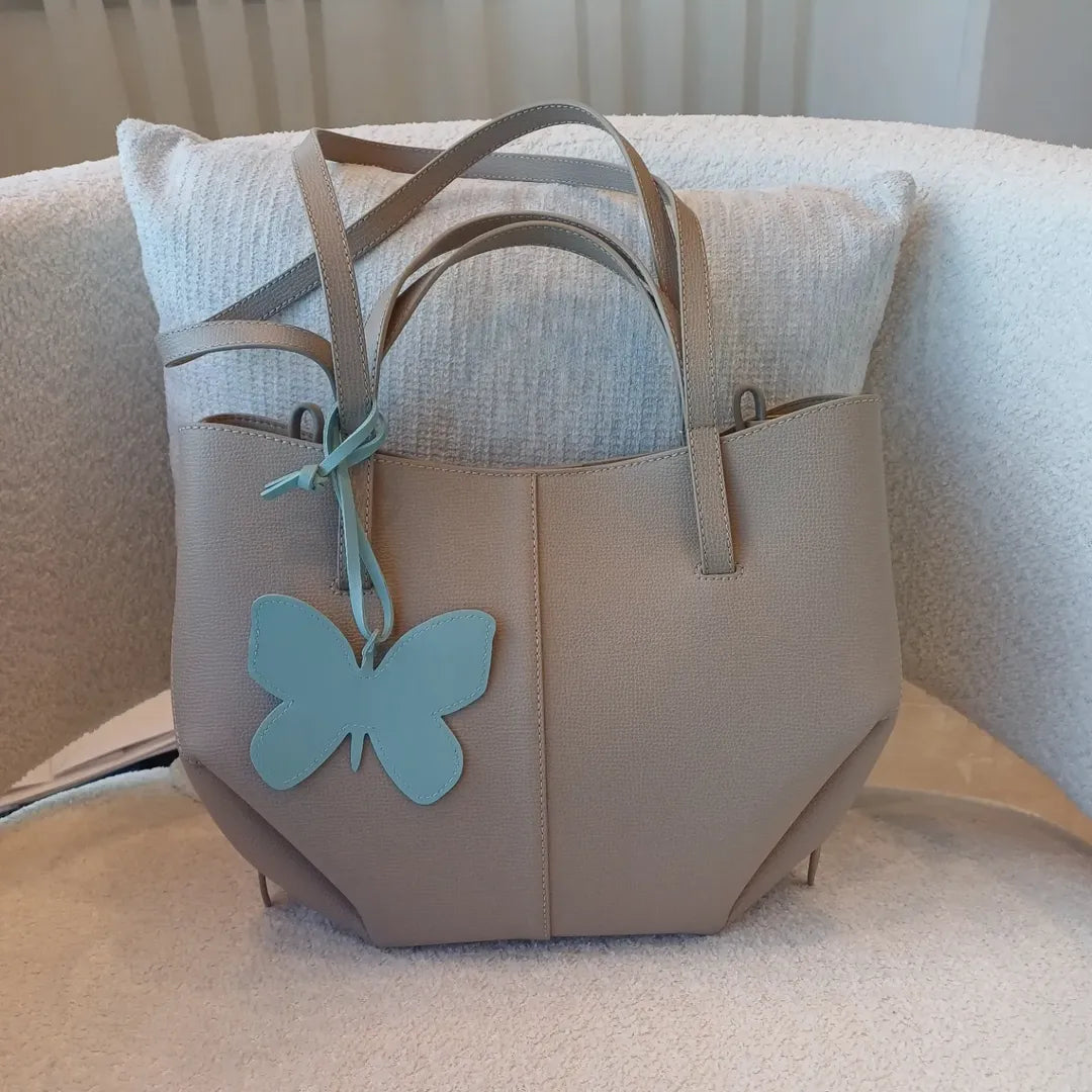 Modrý motýlí přívěsek