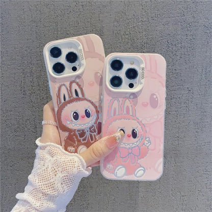 Roztomilý obal na iPhone s kartonovým Labubu