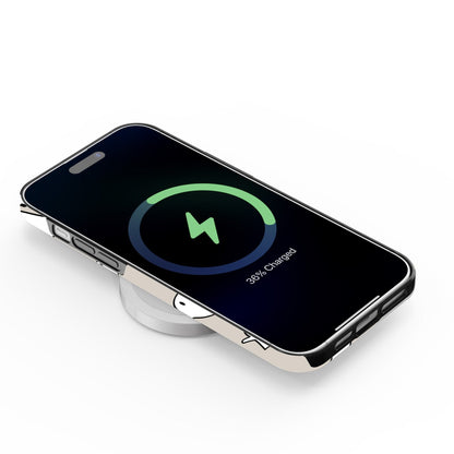 První kryt na iPhone Ghost