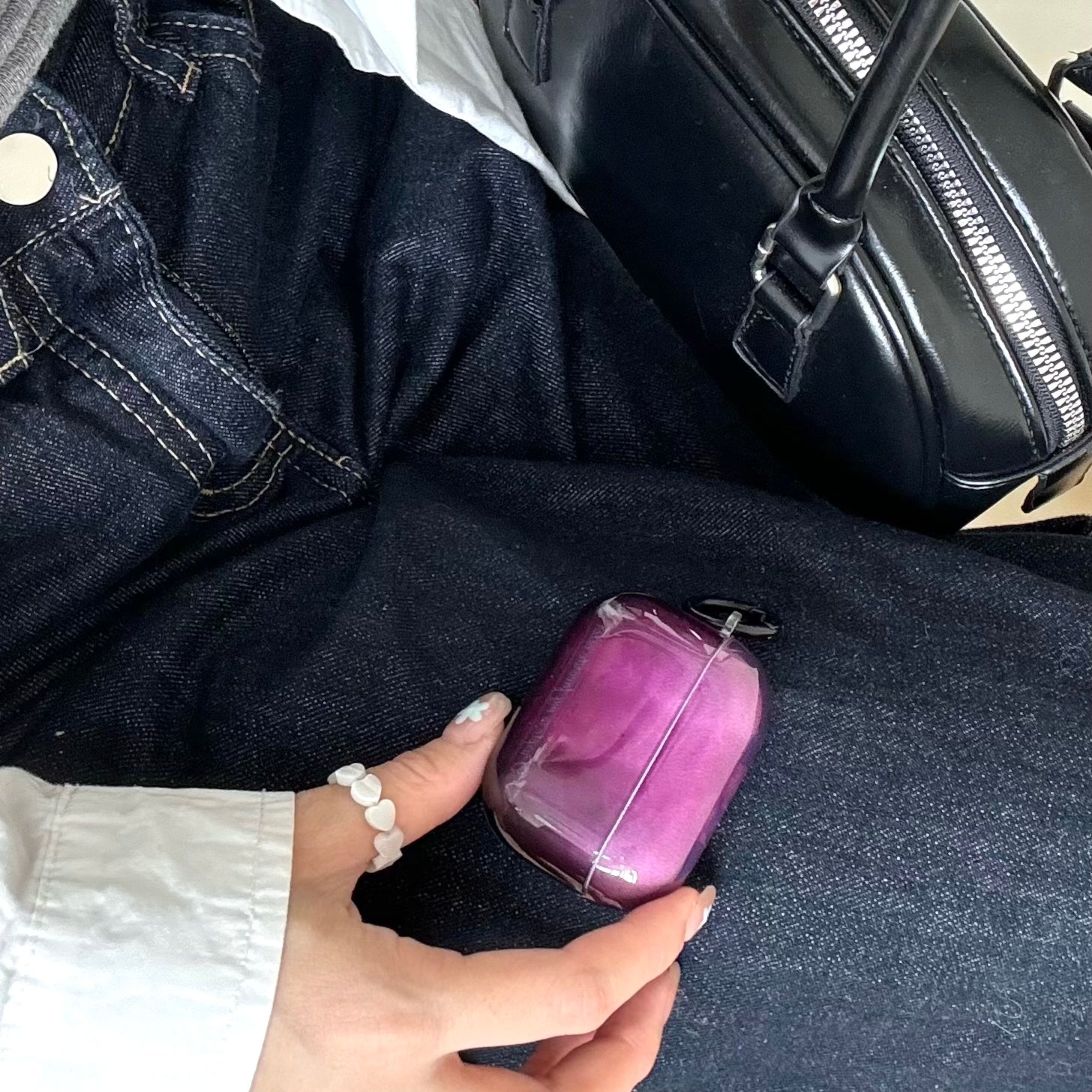 Ombre pouzdro na AirPods Lavender Haze