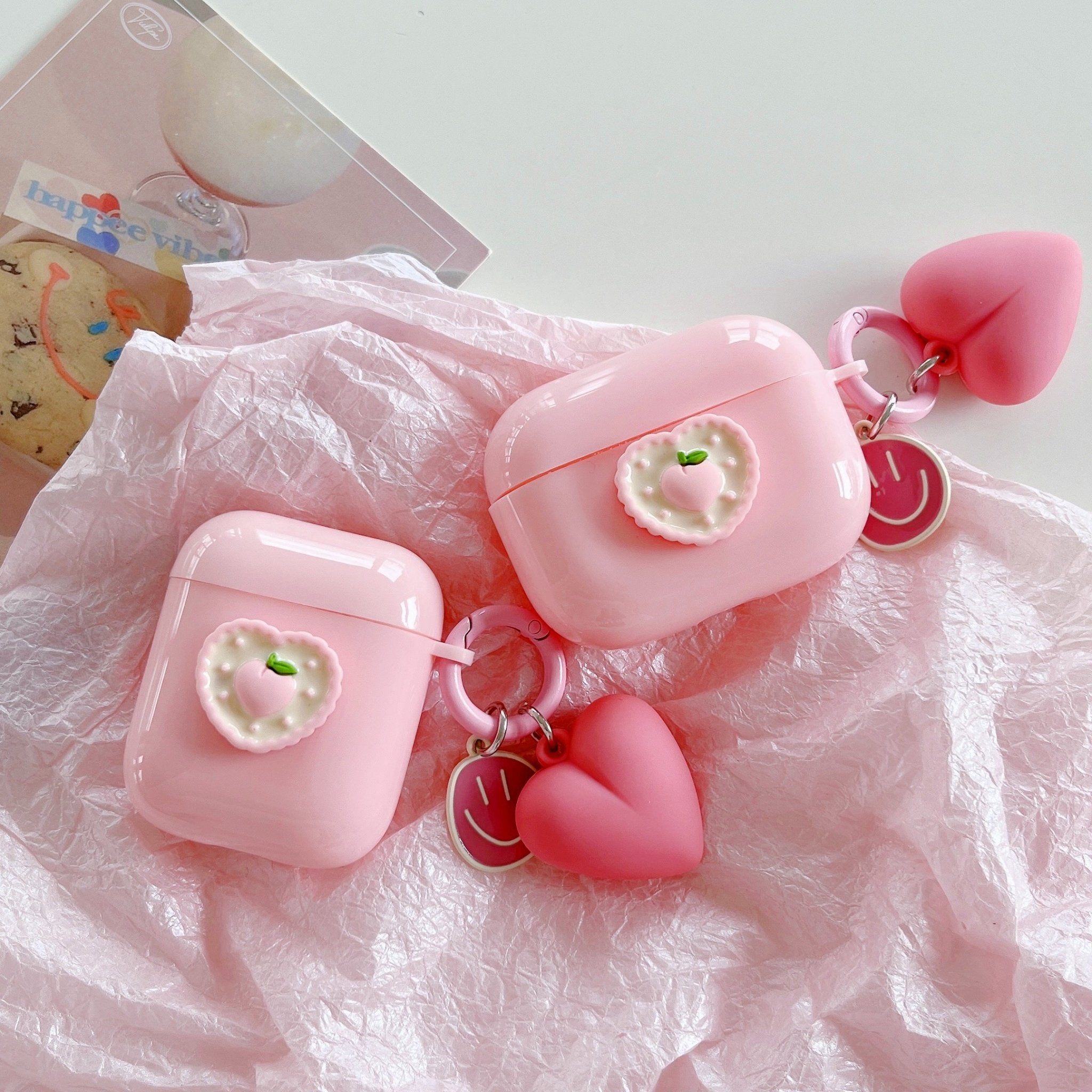 Pouzdro Peach Love na AirPods s přívěskem